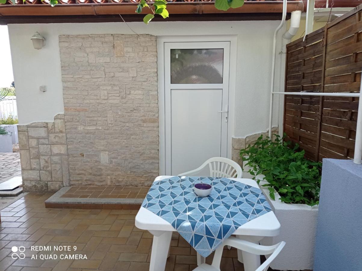 Studio Apartman Премантура Экстерьер фото