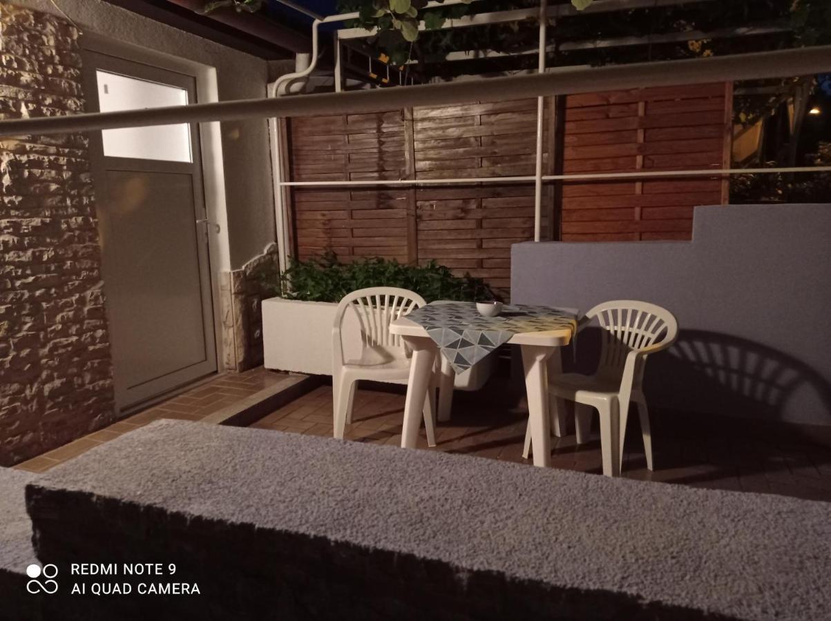 Studio Apartman Премантура Экстерьер фото